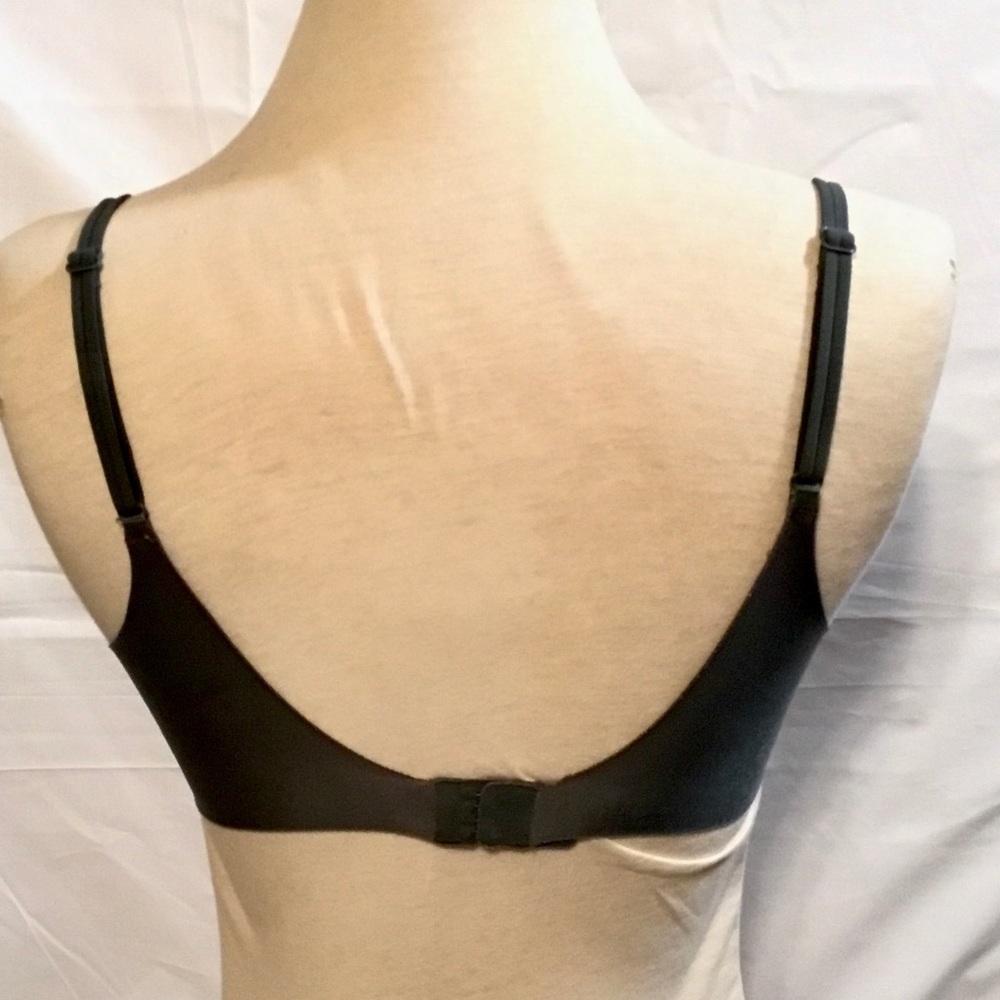 Victoria’s Secret Green Push Up Bra 34C - Picture 2 of 4